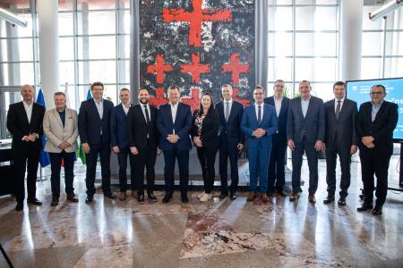  Avtor: Katja Kodba (STA)